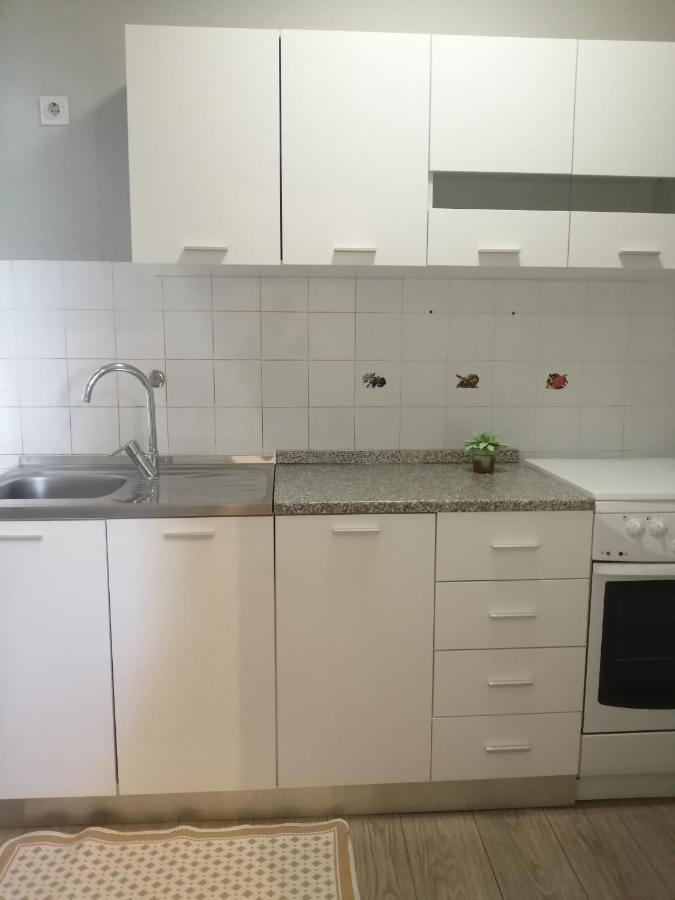 Apartment Vera, 80 M From The Sea Новиград Экстерьер фото